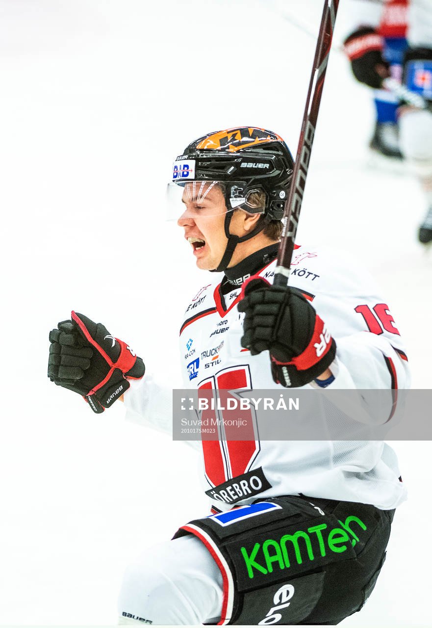 Örebros Lukas Pilö jublar