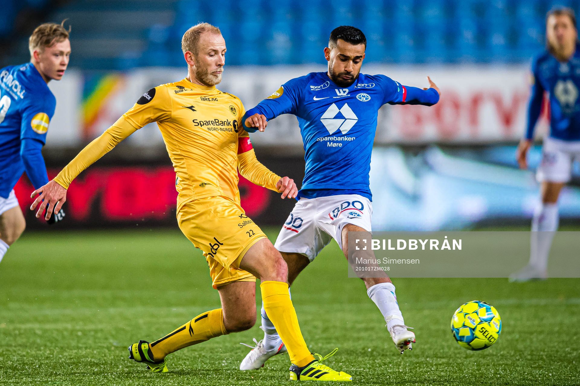 Vegard Leikvoll Moberg of Bodø/Glimt and Etzaz Muzafar