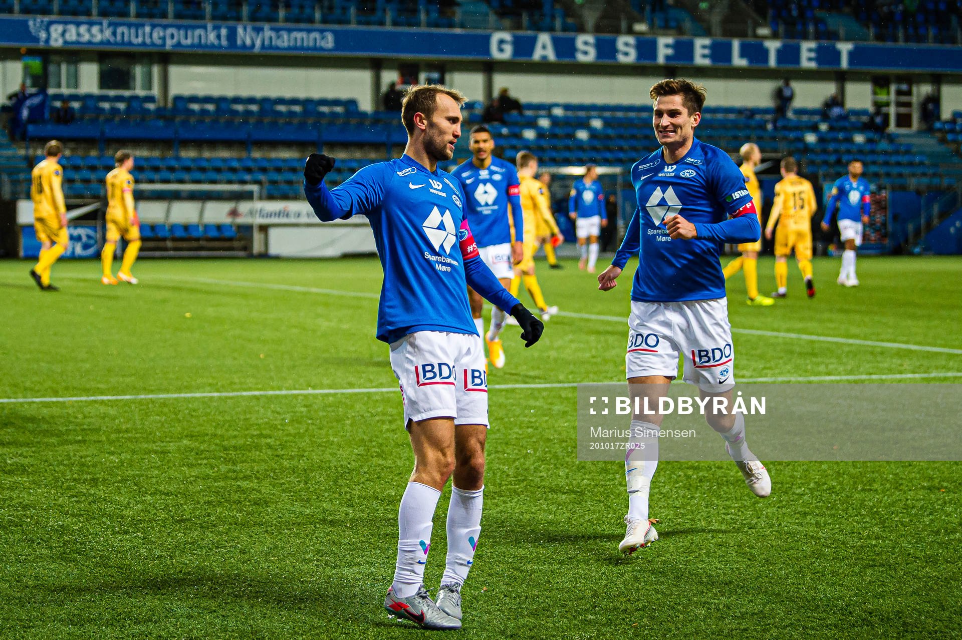 Magnus Wolff Eikrem of Molde celebrates