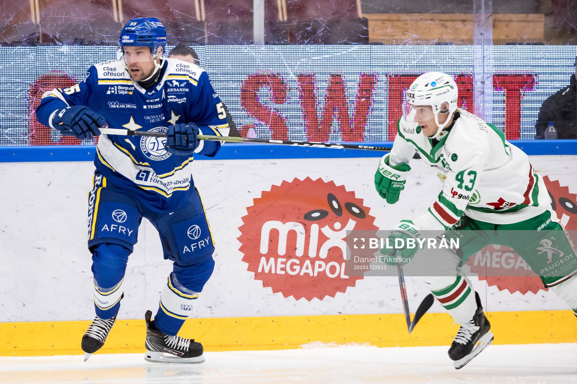 Leksands Jonas Ahnelöv och Rögles Olli Palola