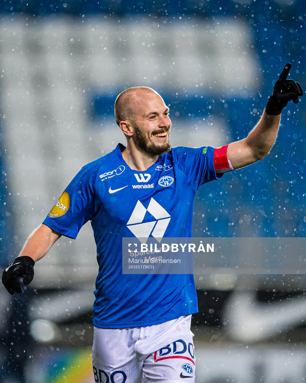 Eirik Hestad of Molde celebrates