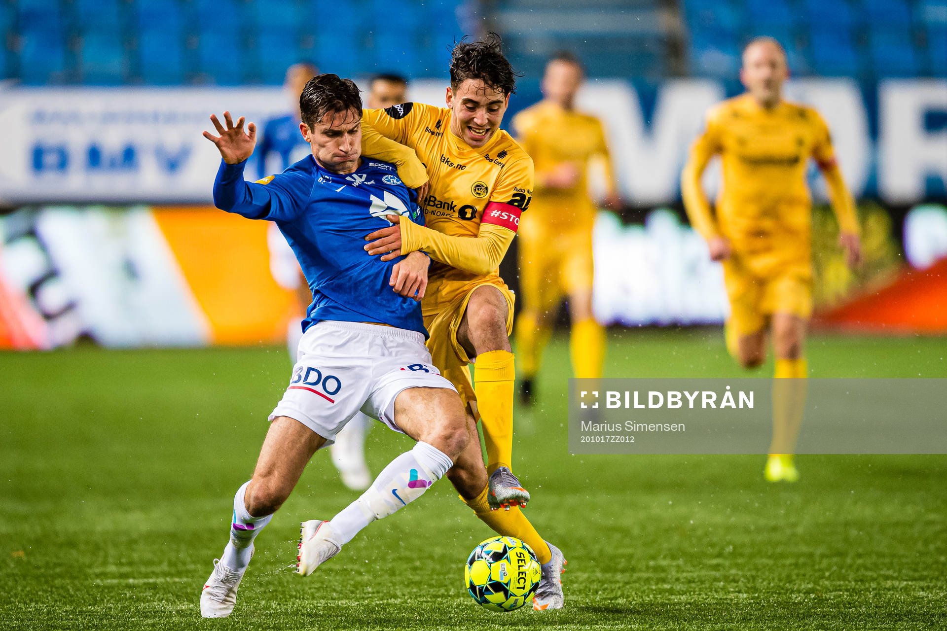 Kristoffer Haugen of Molde and Sebastian Tounekti of