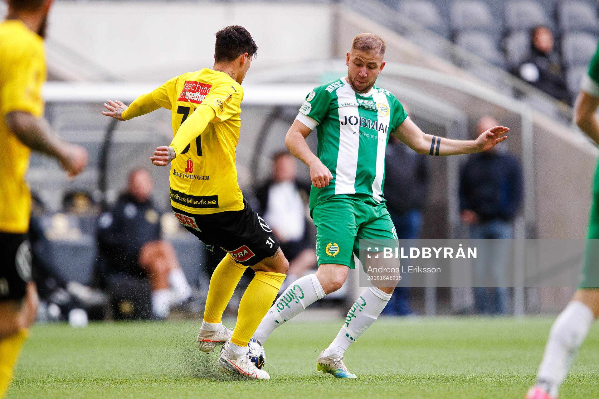 Mjällbys David Batanero och Hammarbys Darijan Bojanic