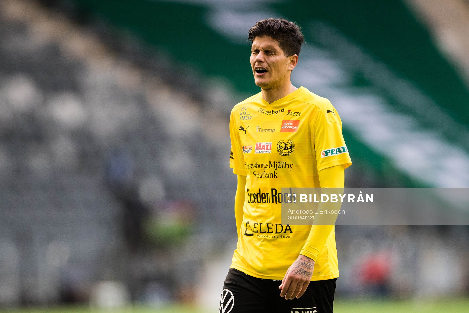 Mjällbys David Batanero deppar