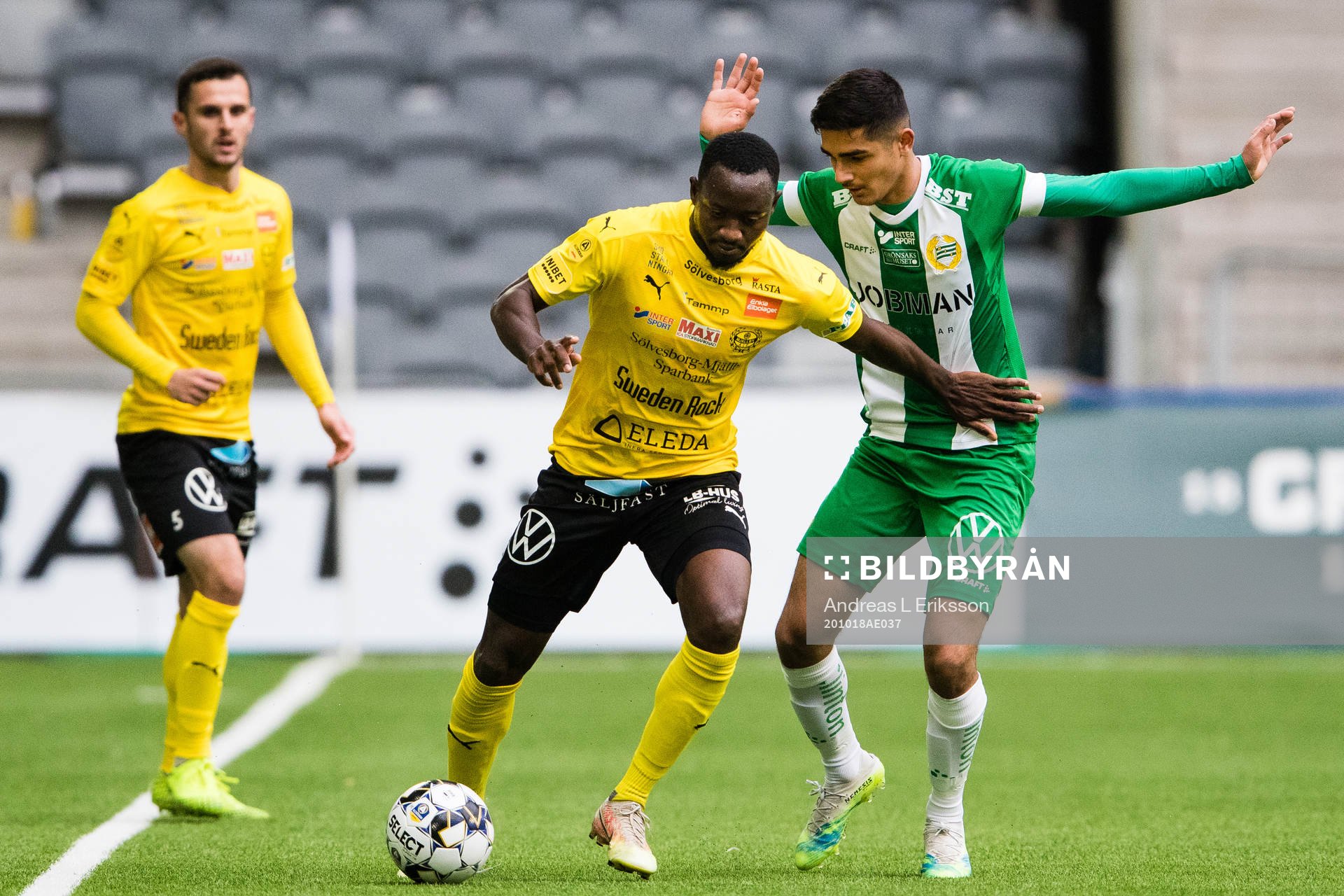 Mjällbys Moses Ogbu och Hammarbys Aimar Sher