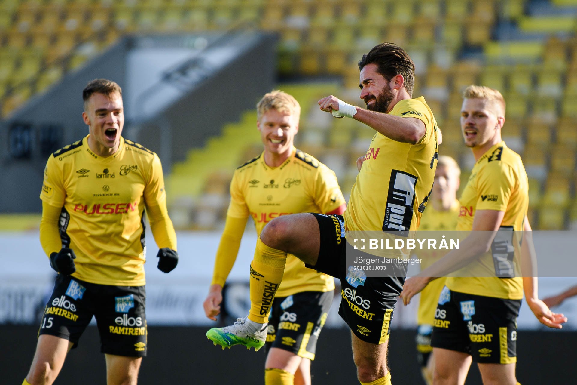 Elfsborgs Frederik Holst jublar
