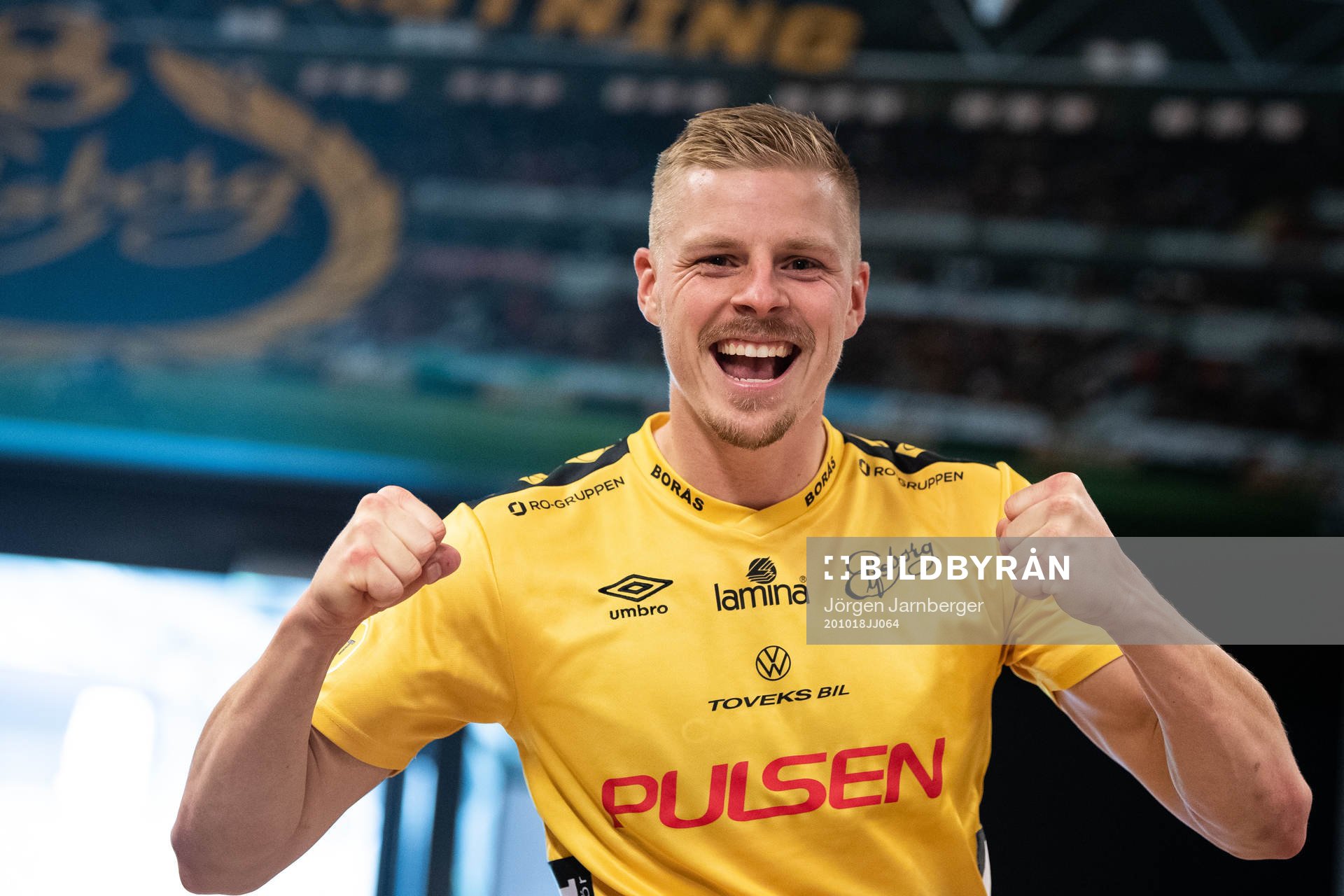 Elfsborgs Per Frick jublar efter fotbollsmatchen i Allsvenskan mellan Elfsborg och Kalmar den 18 oktober 2020 i Borås.