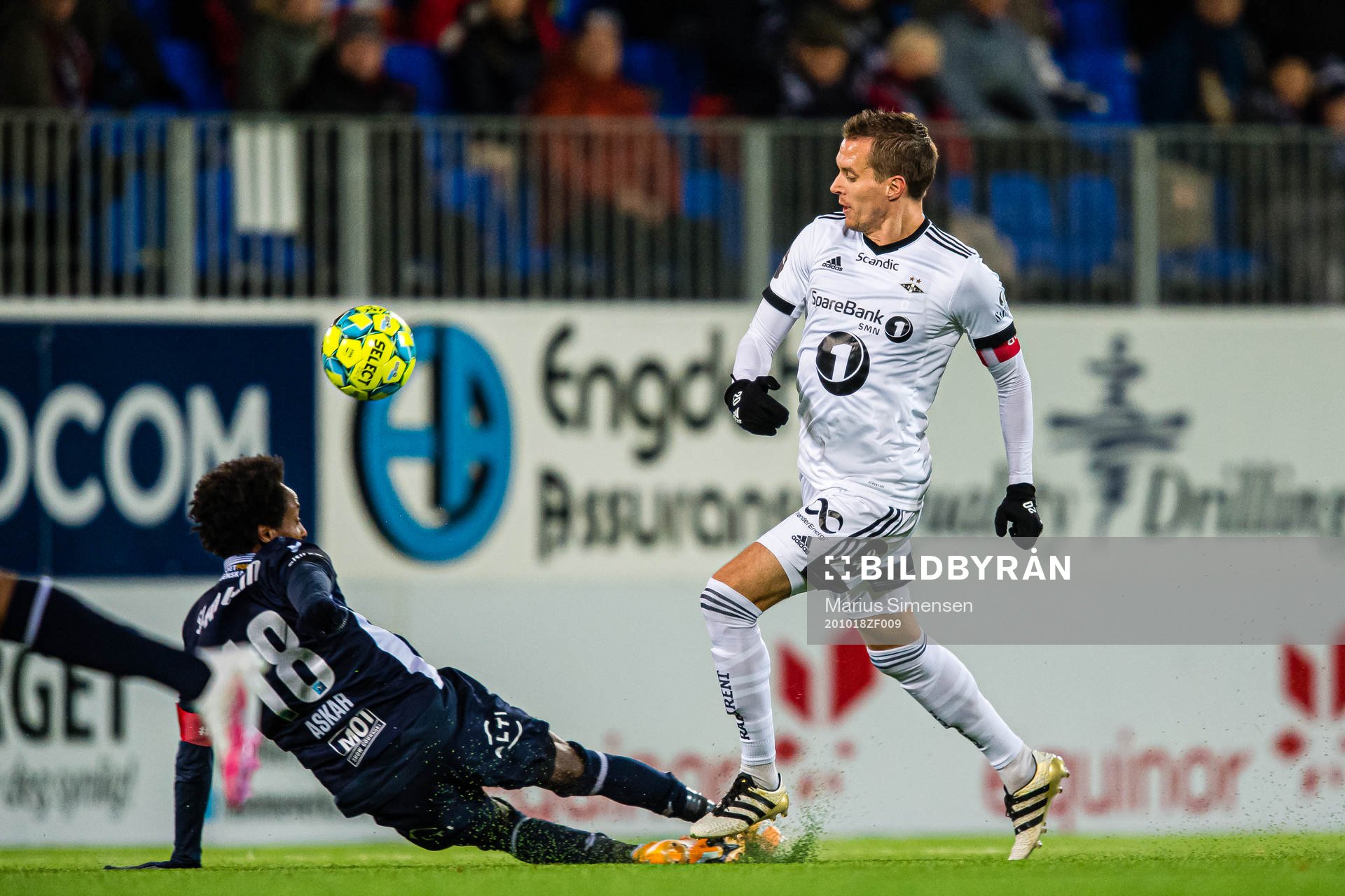 Amin Soleiman Askar of Kristiansund and Anders Ågnes
