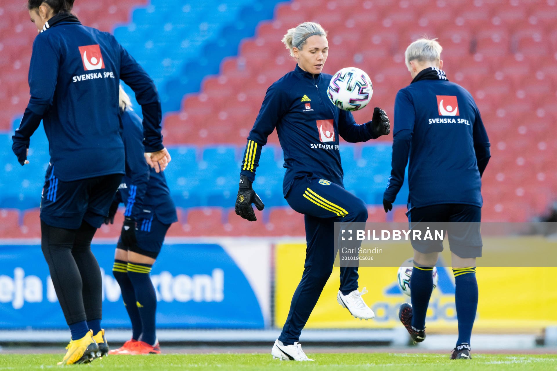 Goalkeeper Jennifer Falk