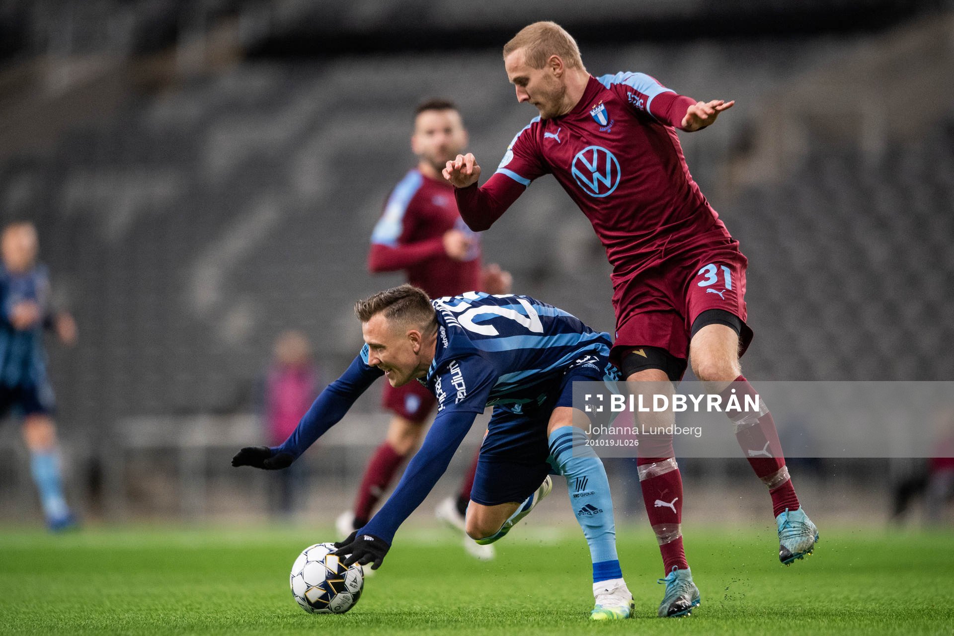 Djurgårdens Fredrik Ulvestad och Malmö FFs Franz Brorsson