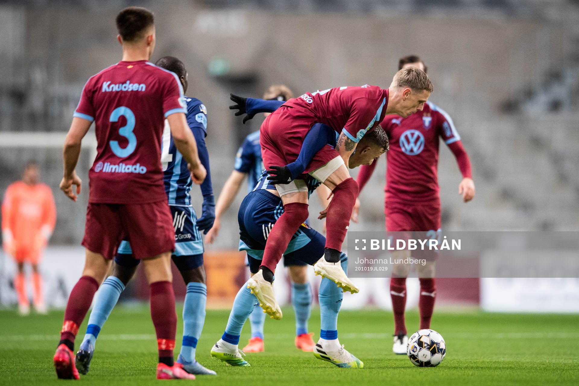 Malmö FFs Sören Rieks och Djurgårdens Fredrik Ulvestad
