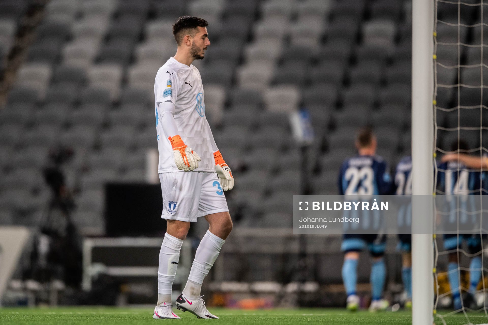 Malmö FFs målvakt Marko Johansson deppar