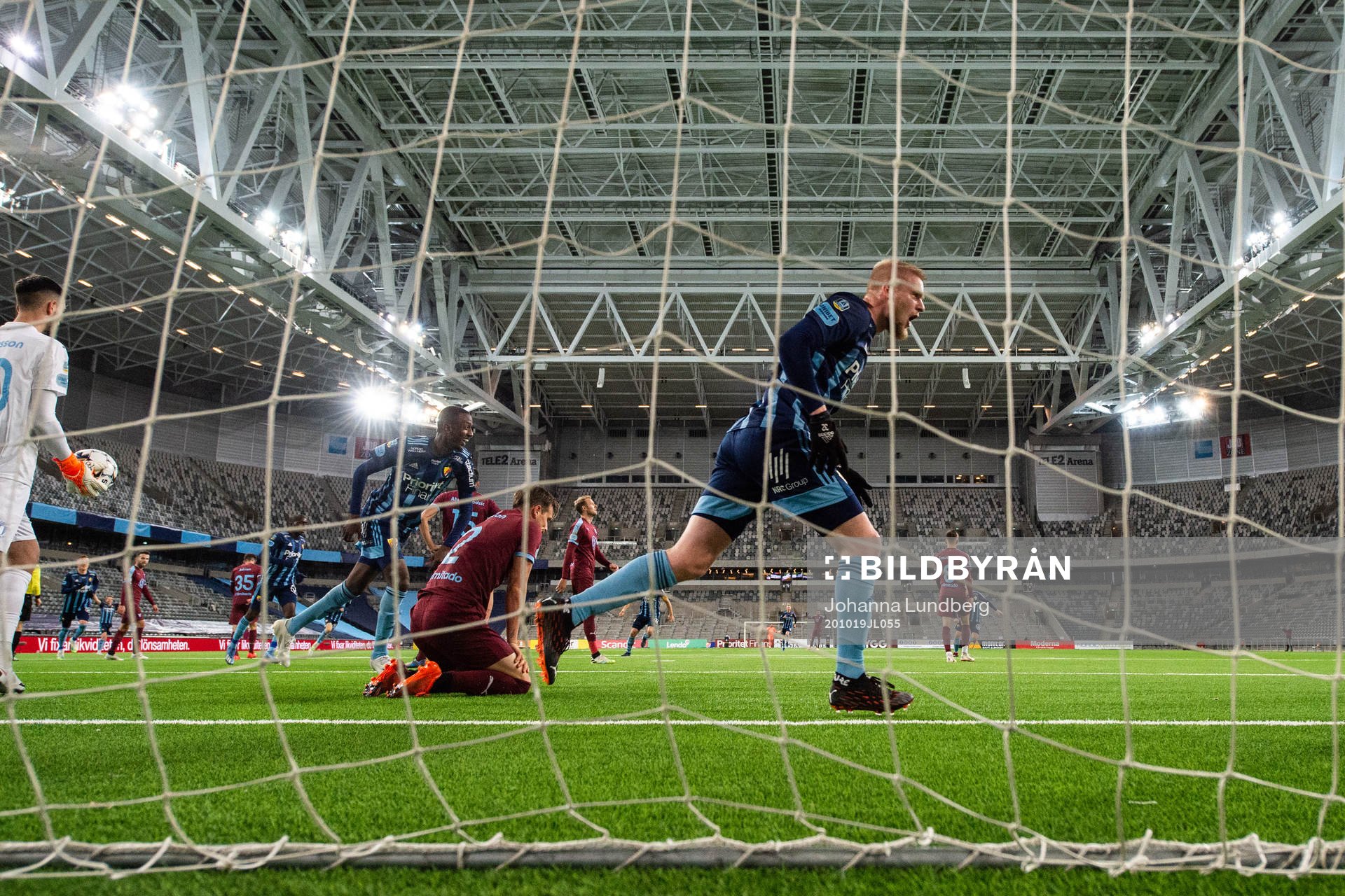 Djurgårdens Kalle Holmberg jublar