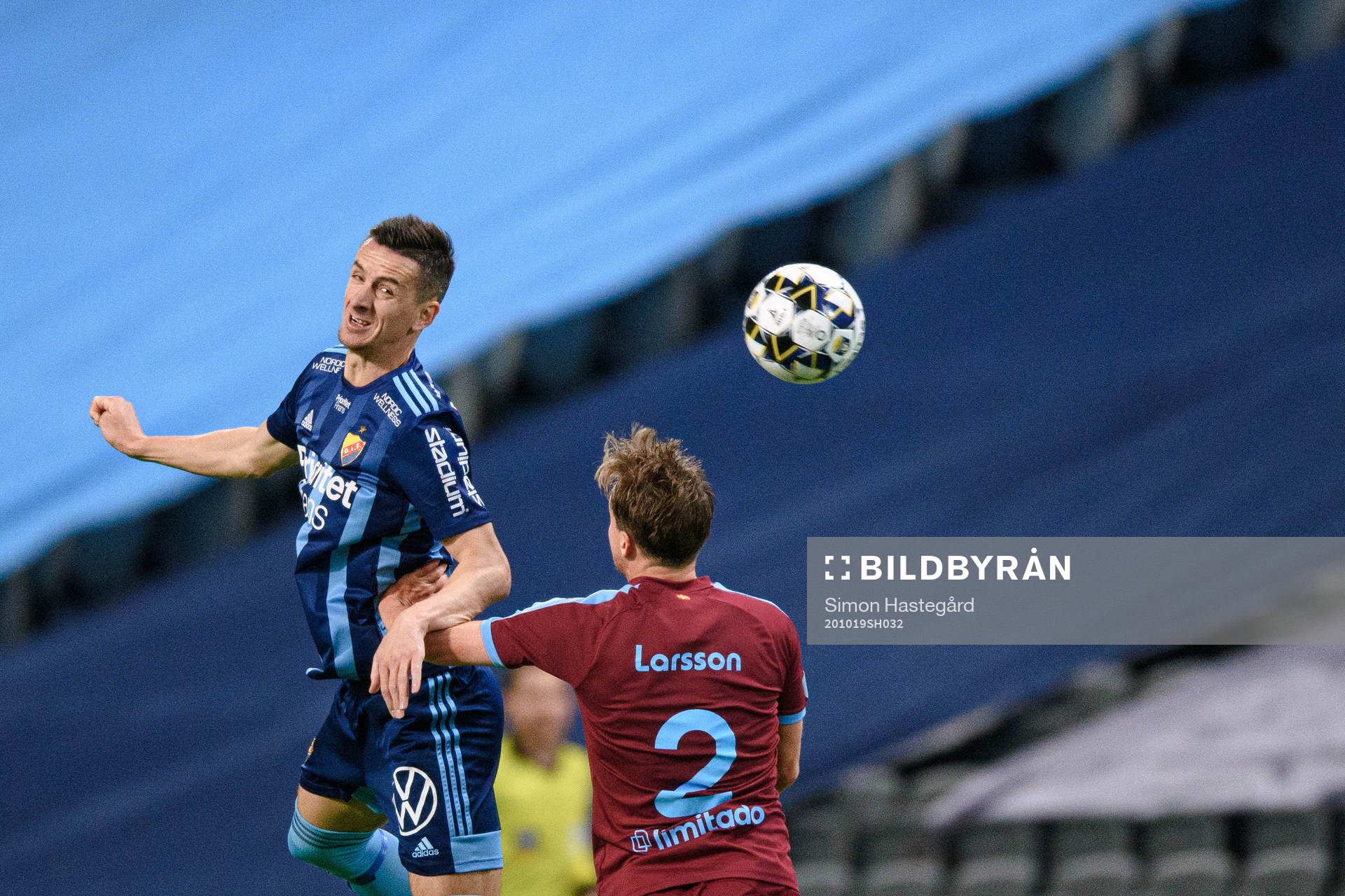 Djurgårdens Haris Radetinac och Malmö FFs Eric Larsson