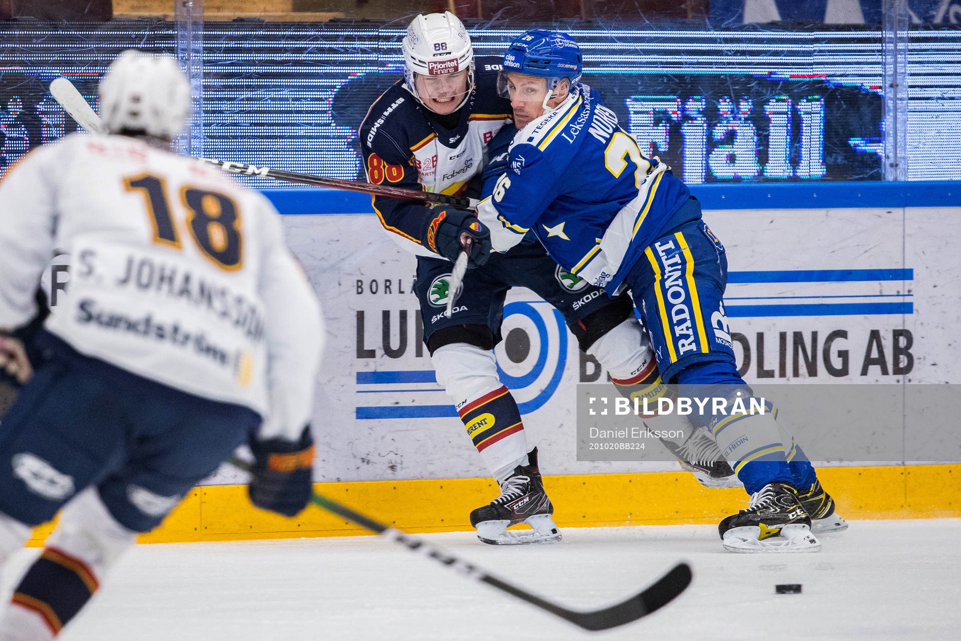Djurgårdens Alexander Holtz och Leksands Patrik Norén