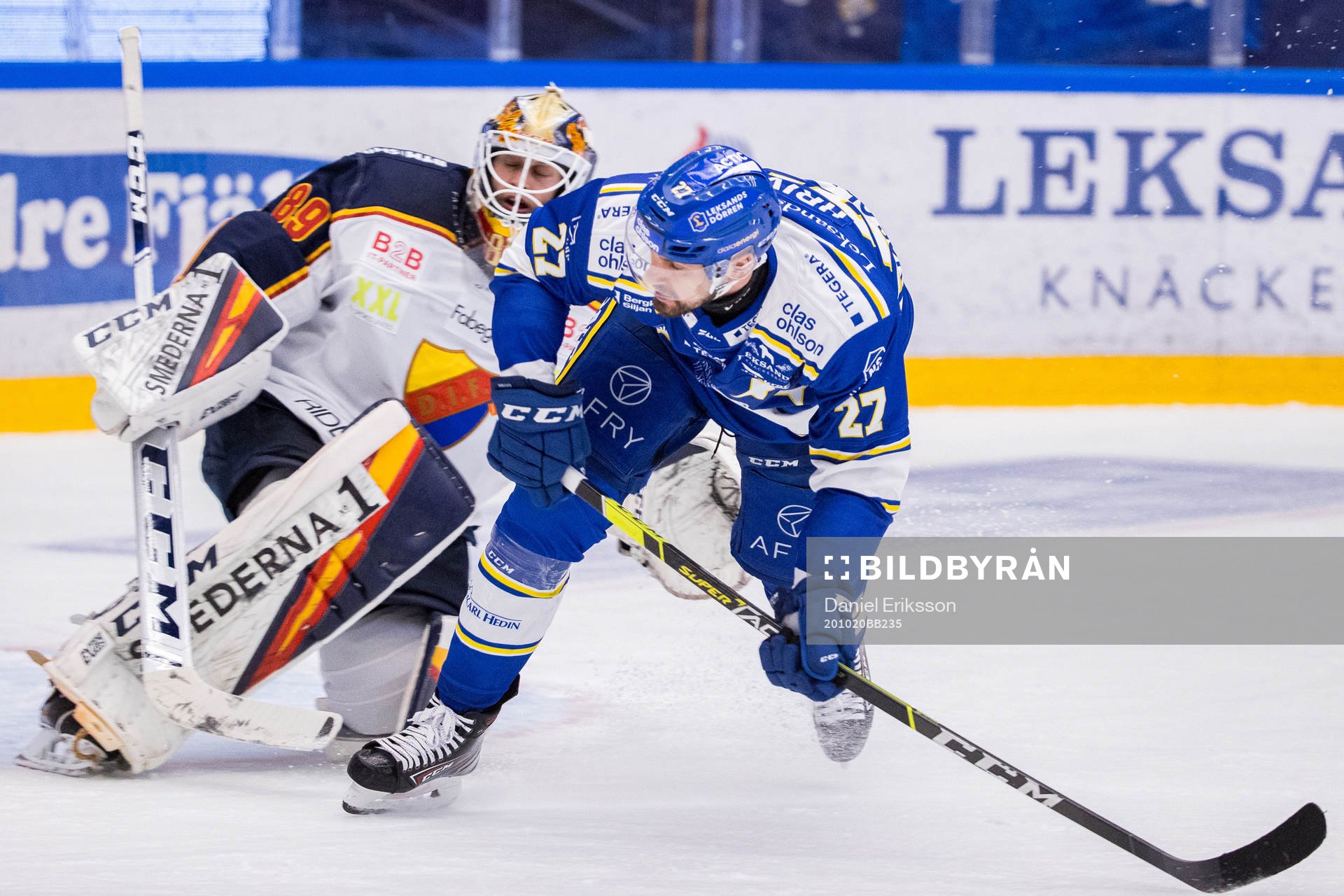 Leksands Marek Hrivík oroar mot Djurgårdens målvakt