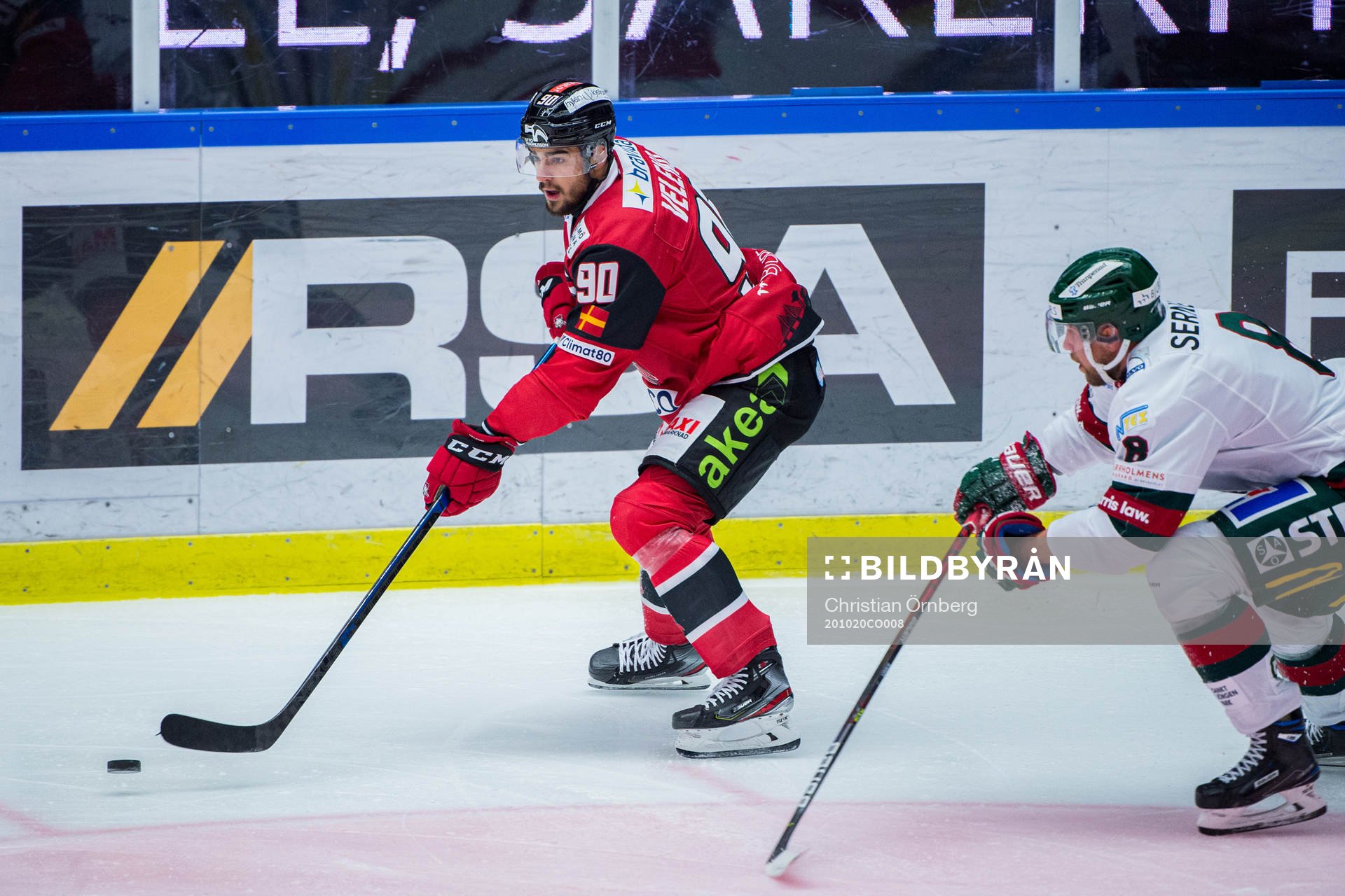 Malmö Redhawks Joe Veleno och Frölundas Viktor Ekbom