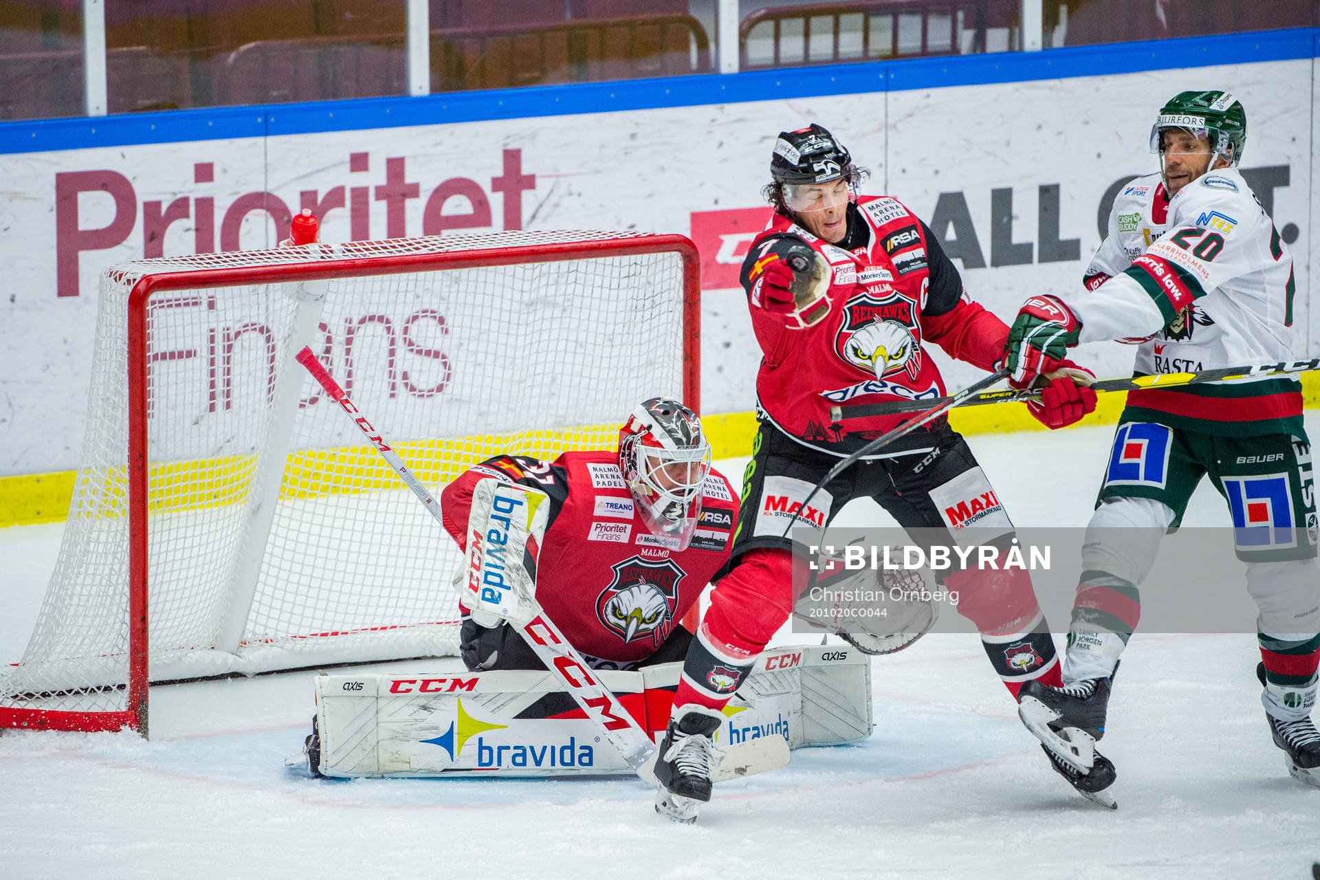 Frölundas Joel Lundqvist oroar mot Malmö Redhawks Oliver