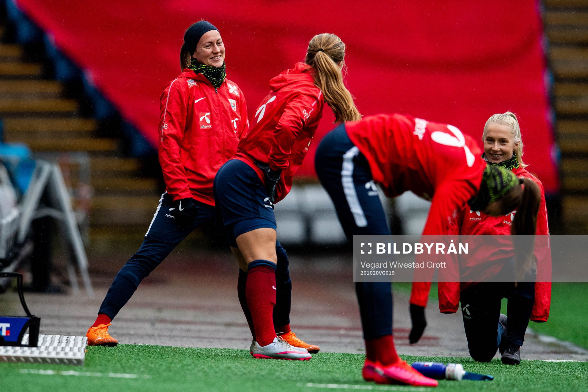 Kristine Minde and Thea Bjelde of the Norwegian women’s