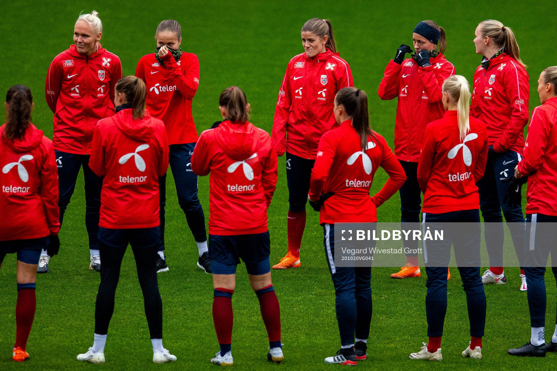 Maria Thorisdottir, Guro Reiten, Maren Mjelde and Kristine