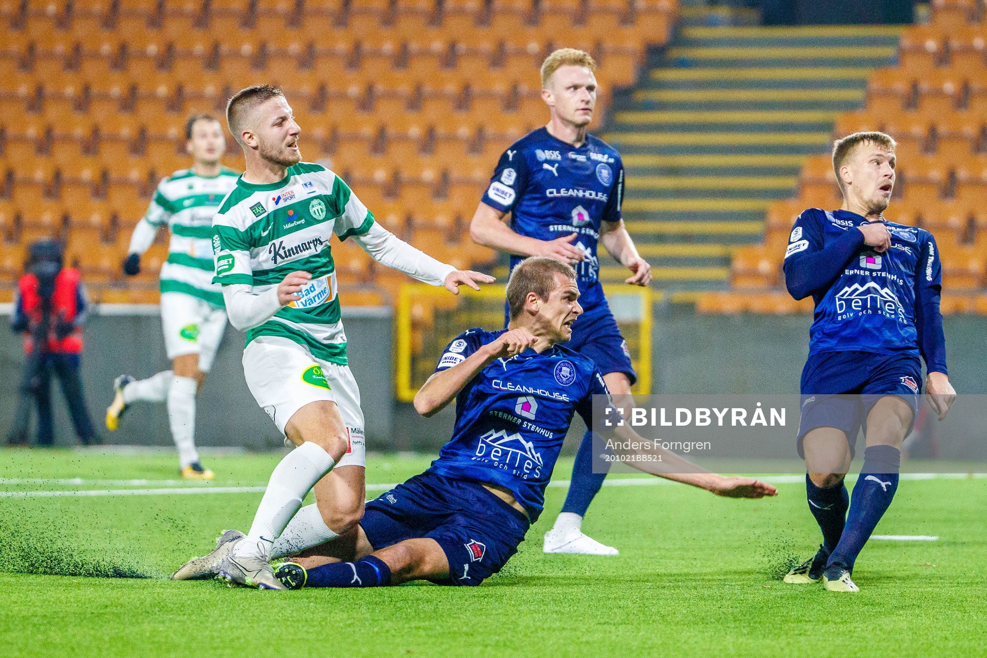 Västerås Kevin Custovic och Akropolis Oscar Pehrsson