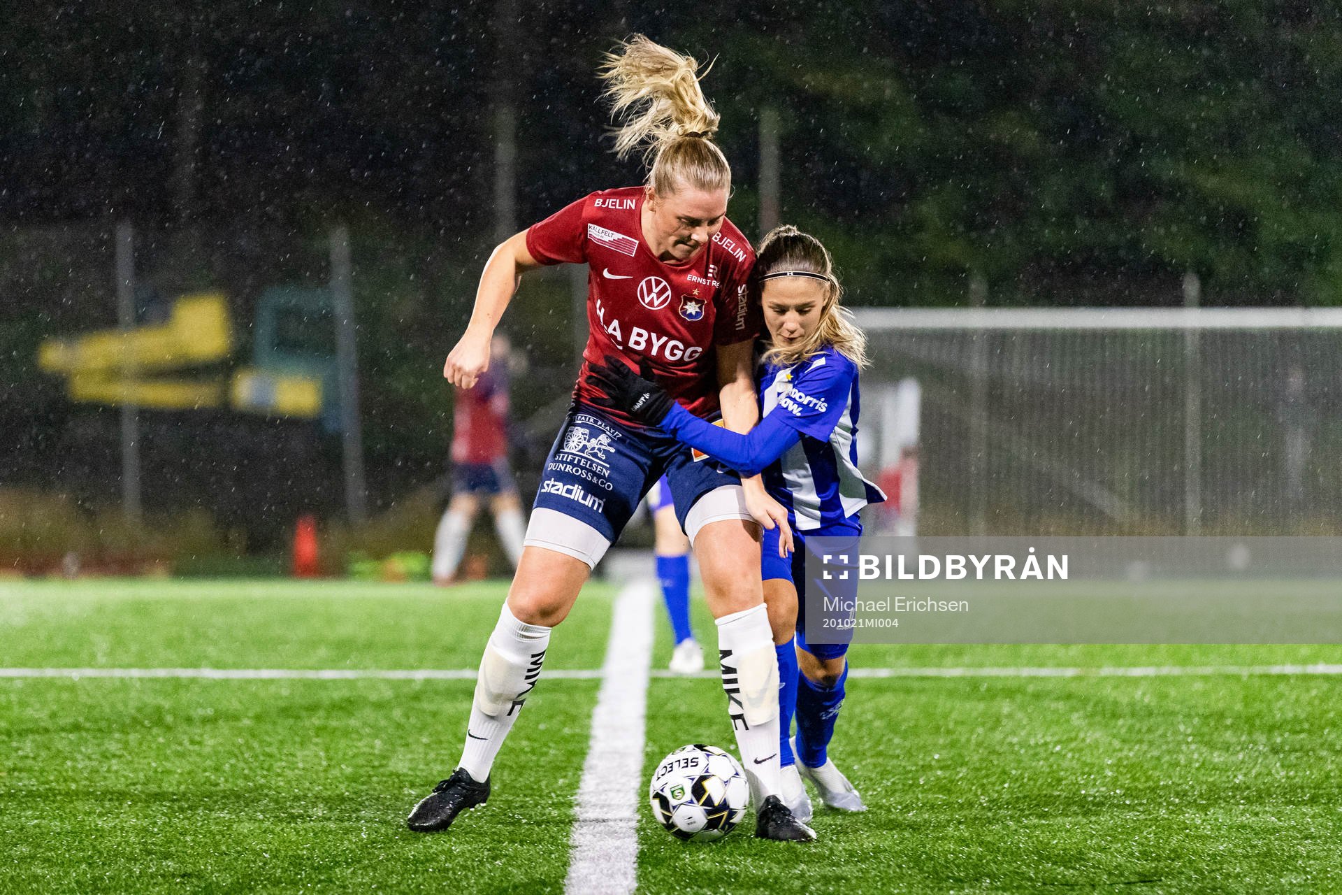 Örgrytes Sarah Fredborg och IFK Göteborgs Novalie Jensen