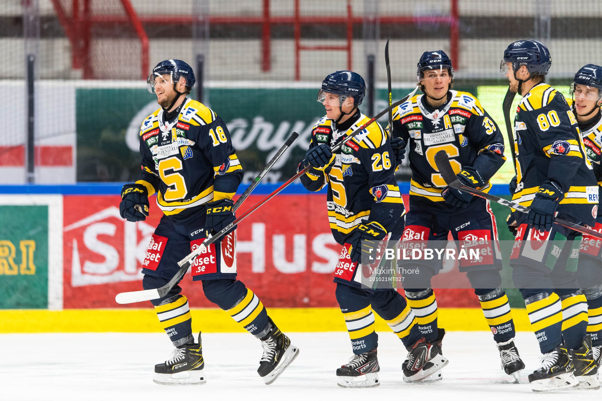 Södertäljes Andreas Hjelm jublar med Anton Heikkinen