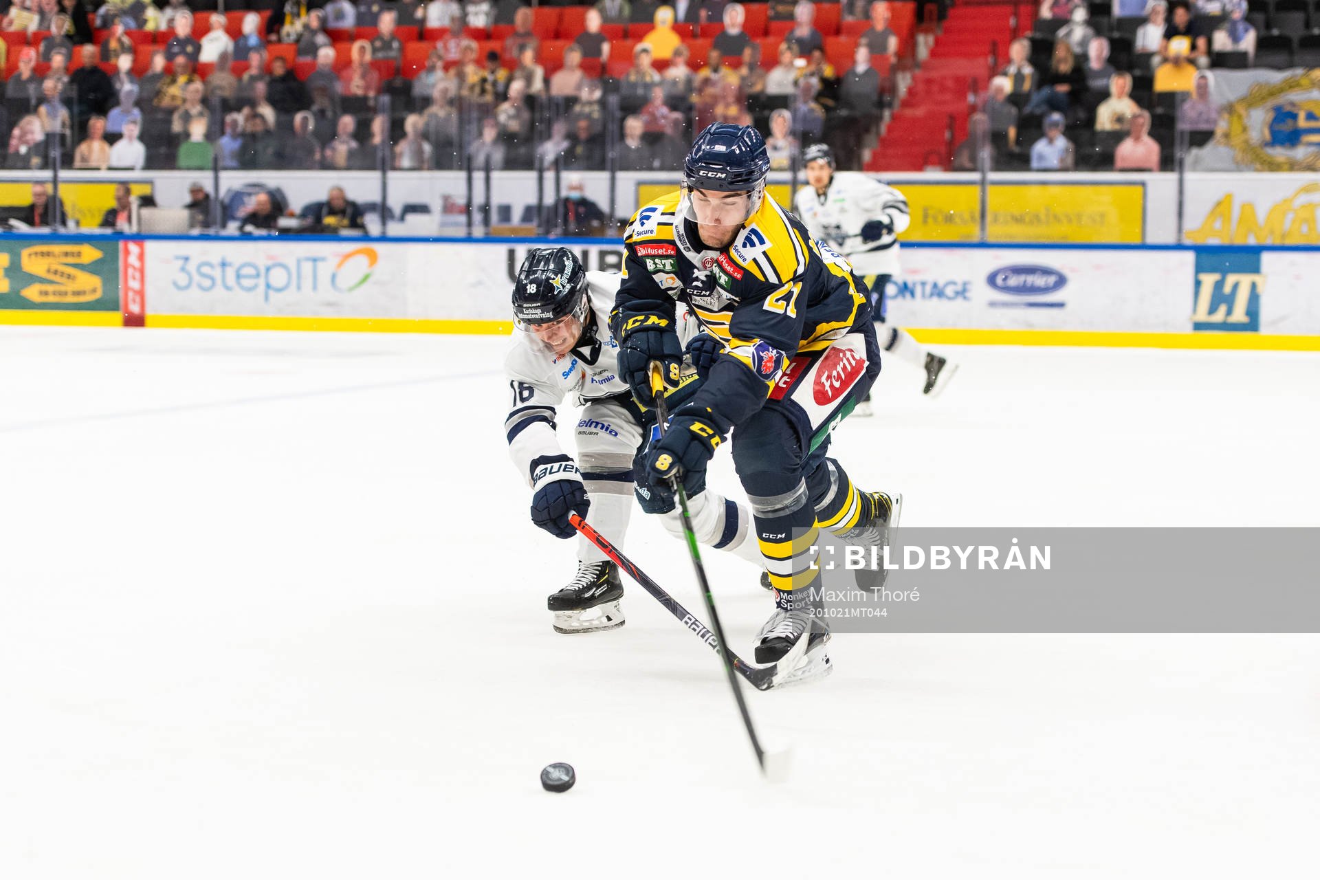Karlskogas Aleksi Rekonen och Södertäljes Henrik