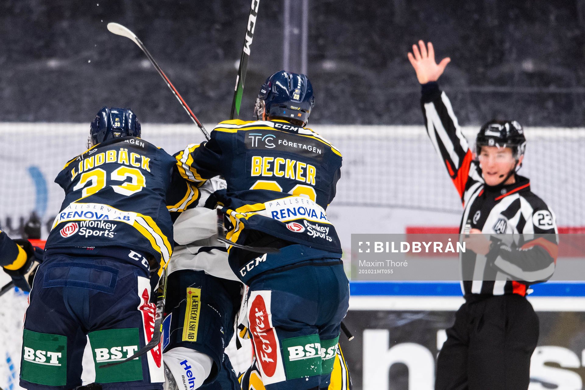 Södertäljes Måns Lindbäck och Carl Becker i bråk med
