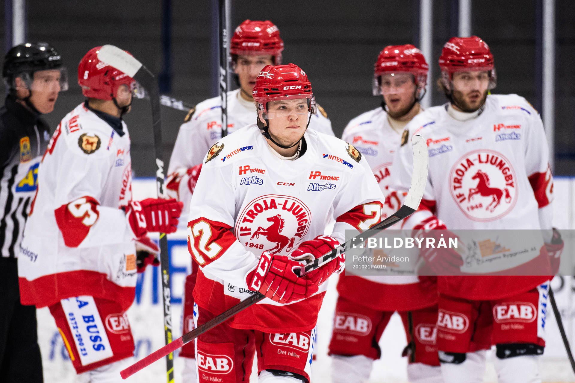 Trojas Jesper Emanuelsson jublar