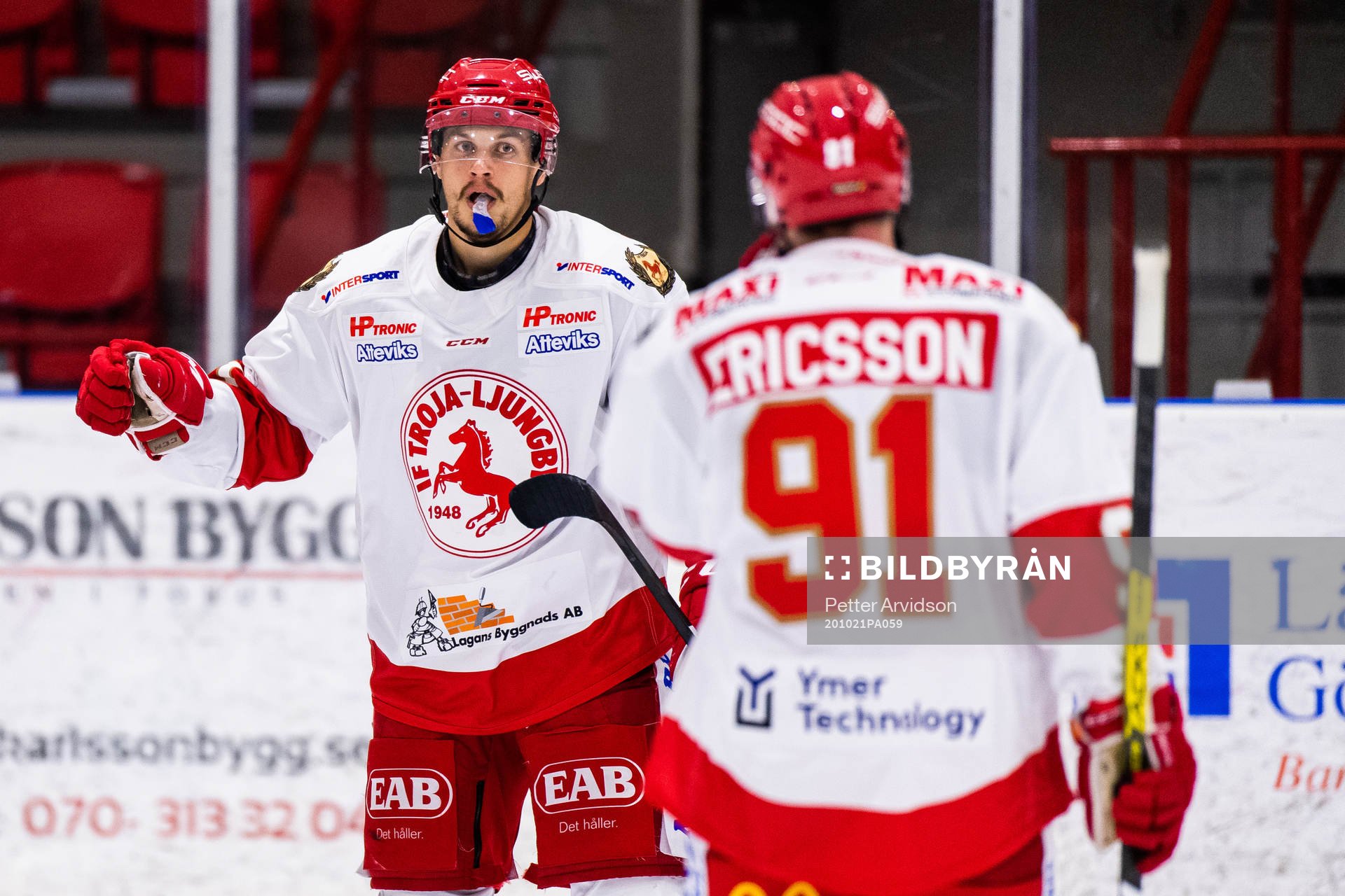 Trojas Karl Olofsson jublar
