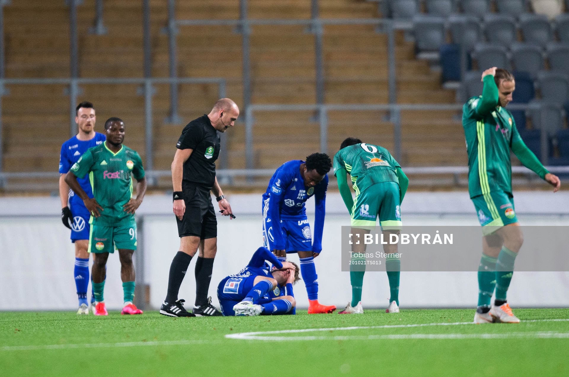 Sundsvalls Johan Blomberg har ont