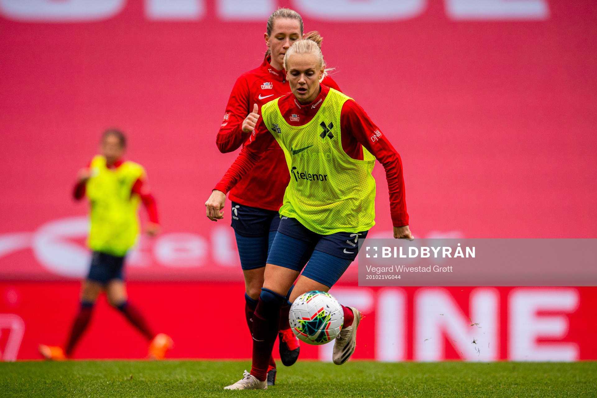 Elisabeth Terland and Karina Sævik of the Norwegian