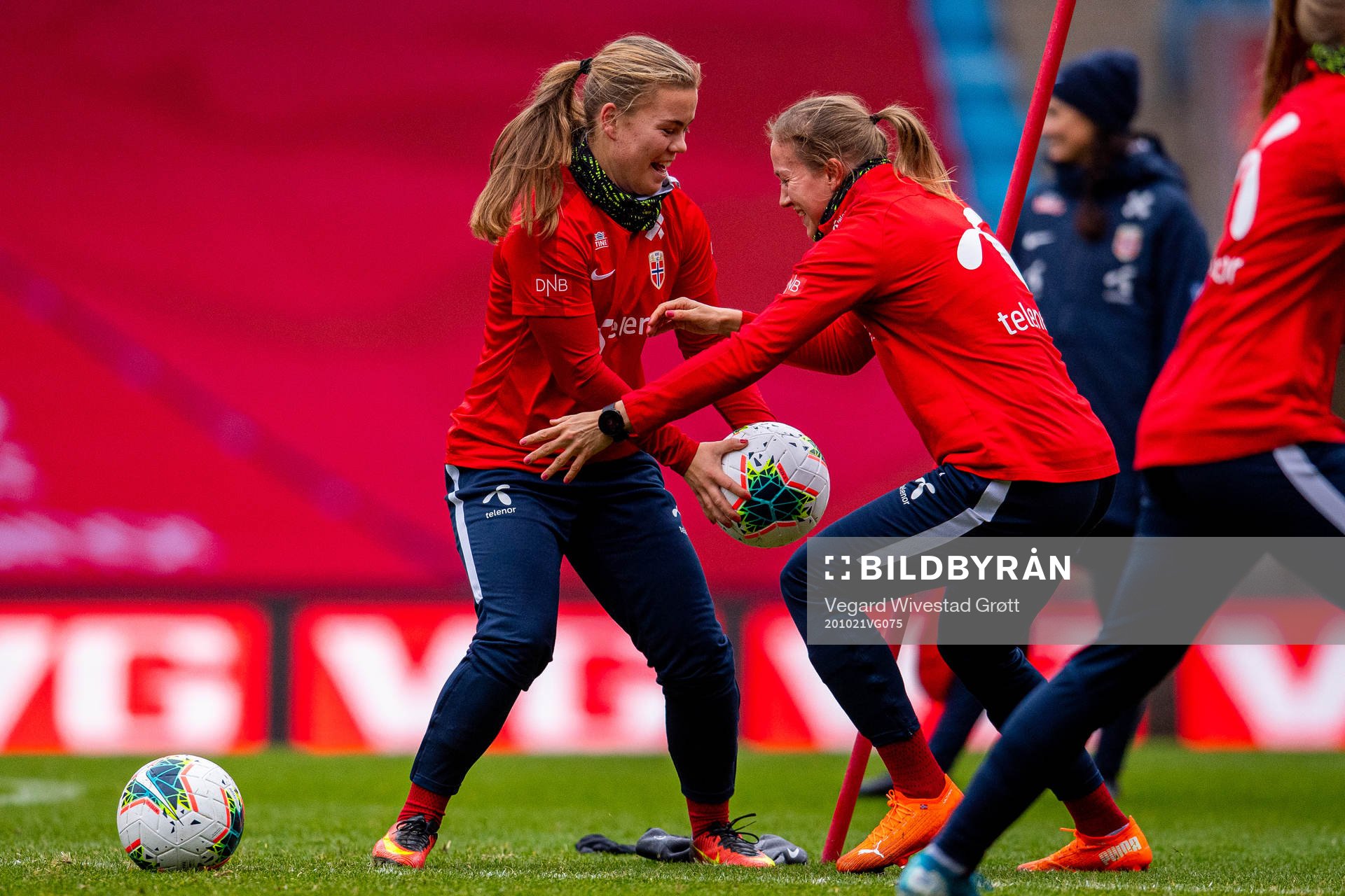 Olaug Tvedten and Kristine Minde of the Norwegian women’s