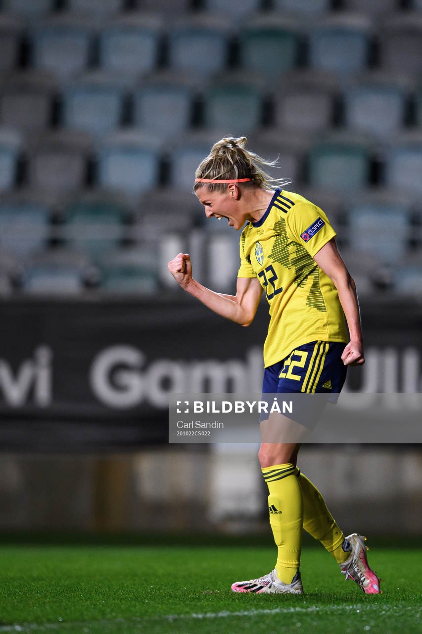 Olivia Schough of Sweden celebrates the 3-0 goal