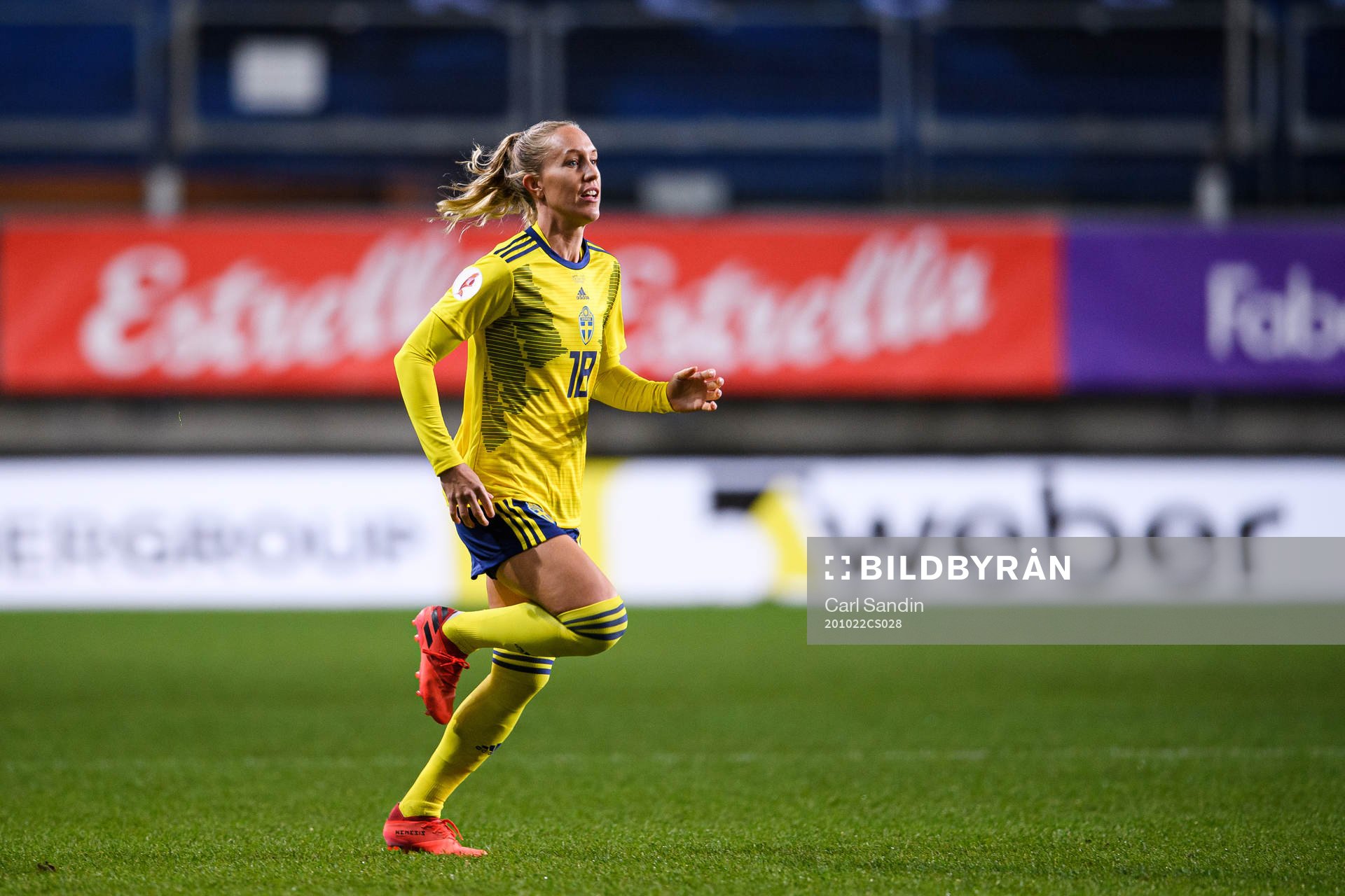 Julia Roddar of Sweden
