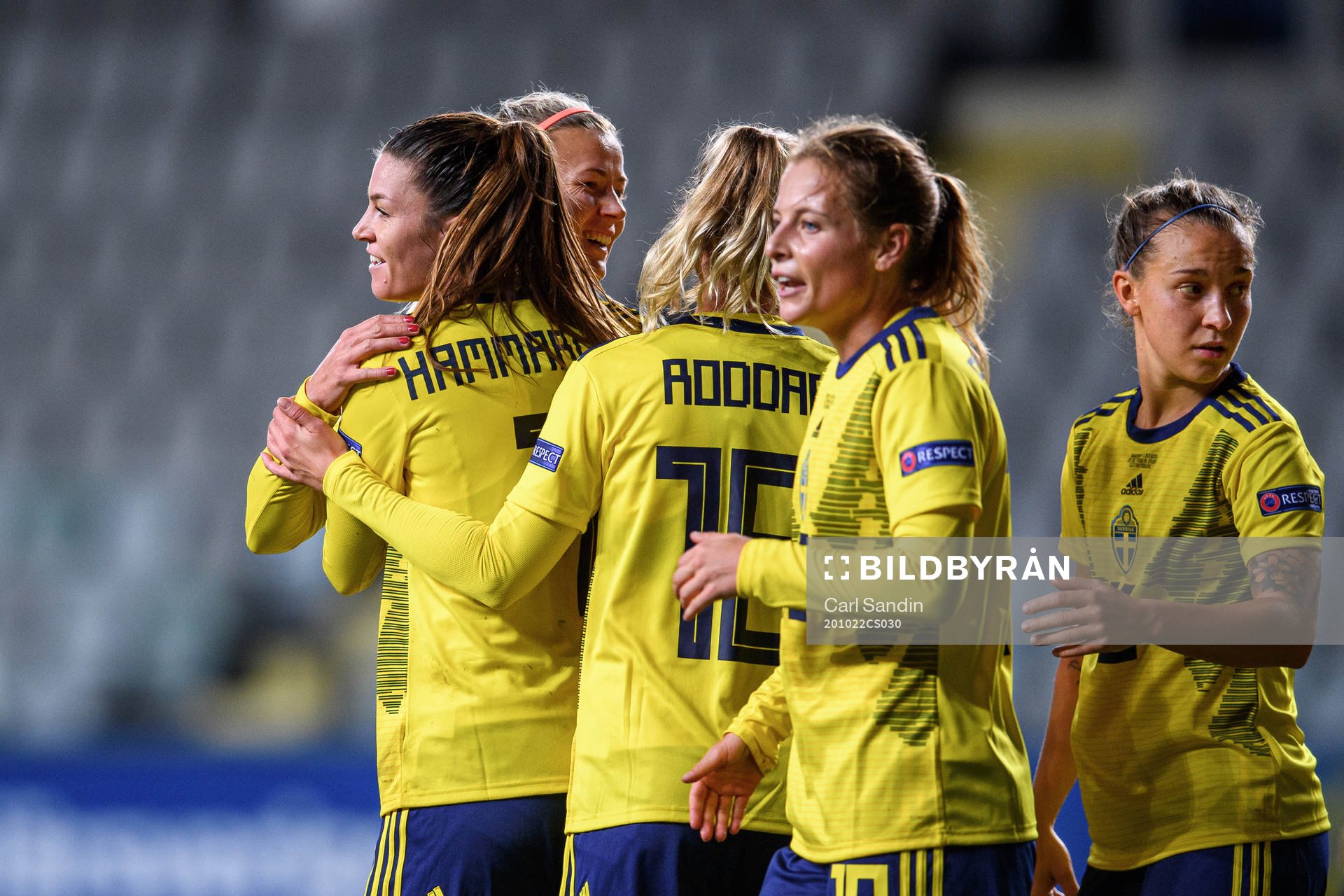 Pauline Hammarlund of Sweden celebrates the 5-0 goal with