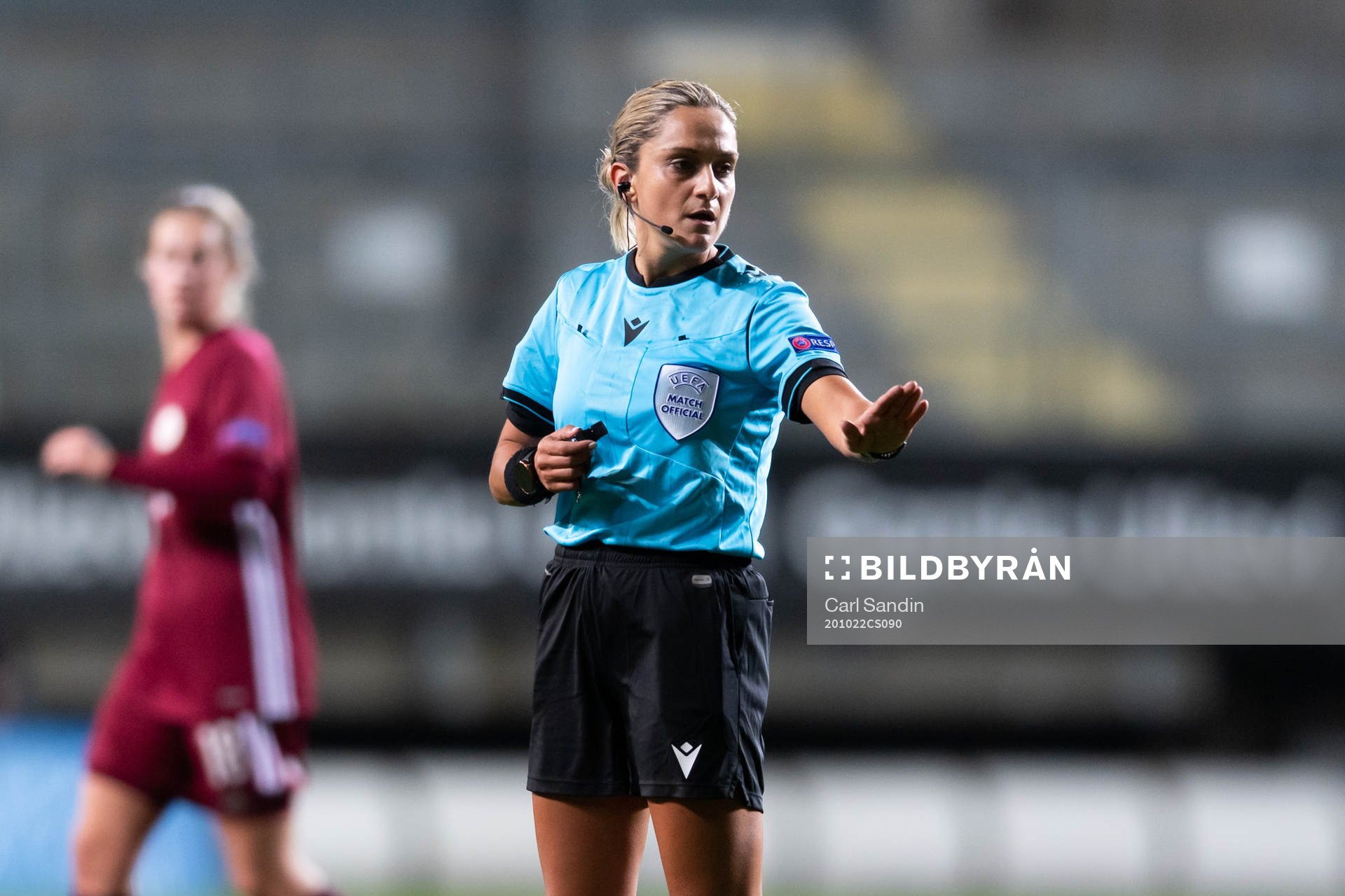 Referee Maria Marotta