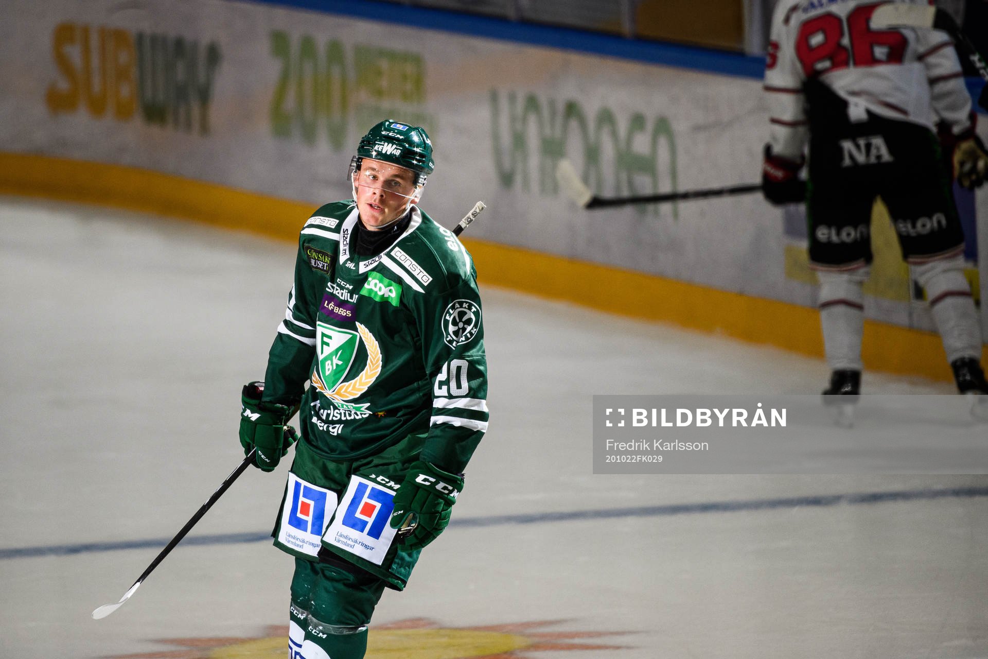 Färjestads Olle Lycksell  jublar