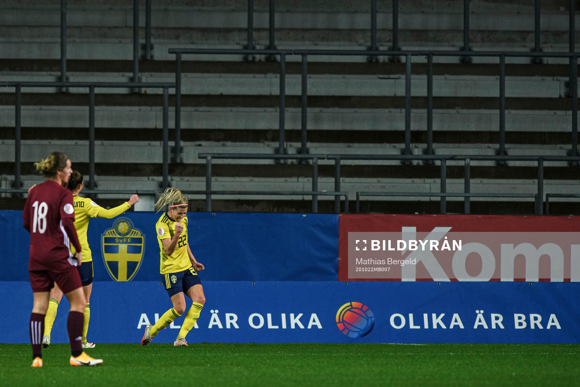 Olivia Schough of Sweden celebrates the 3-0 goal