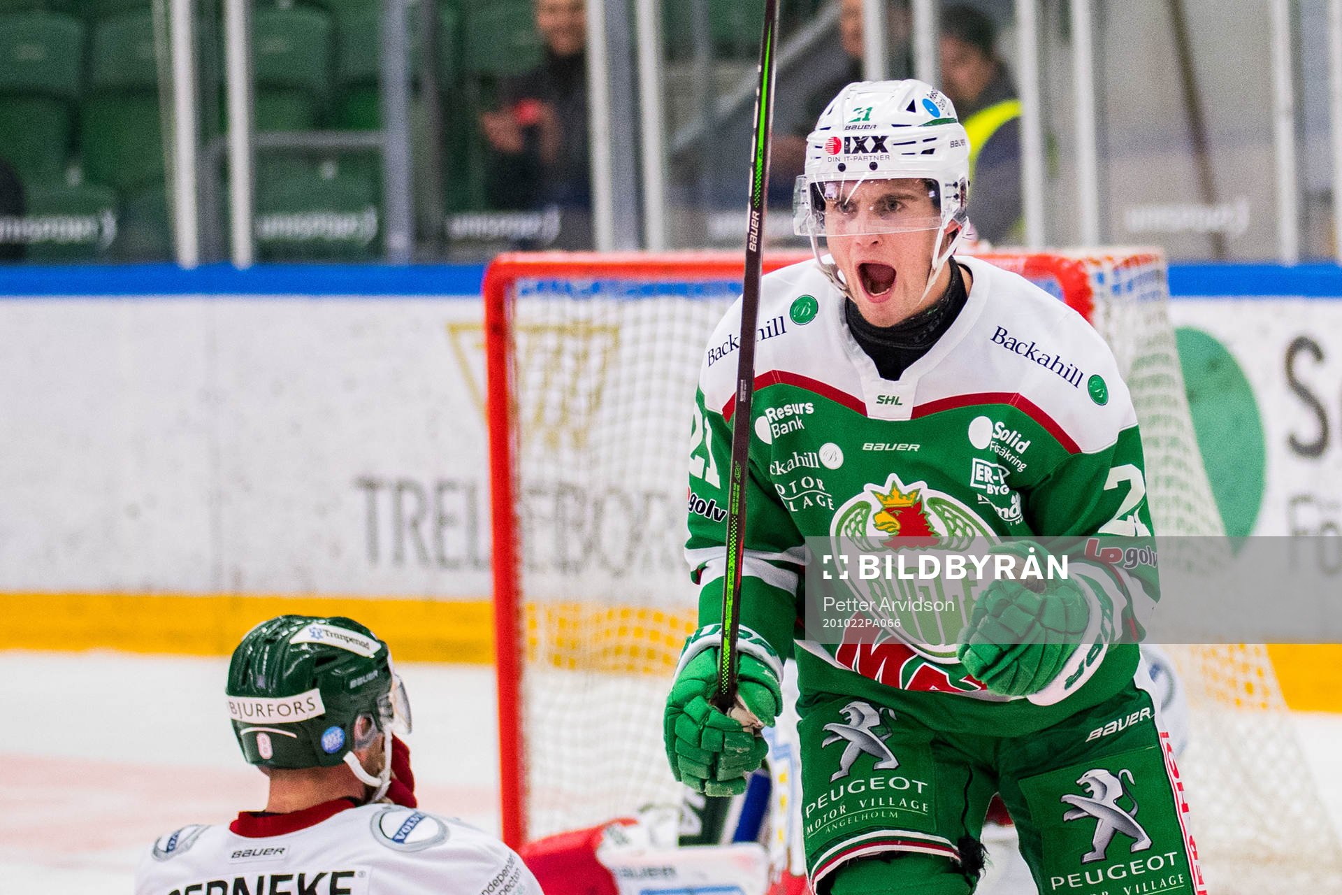 Rögles Nils Höglander jublar