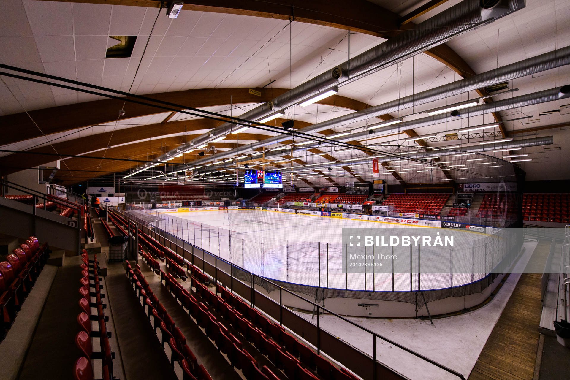 Inför av Gränby Ishall