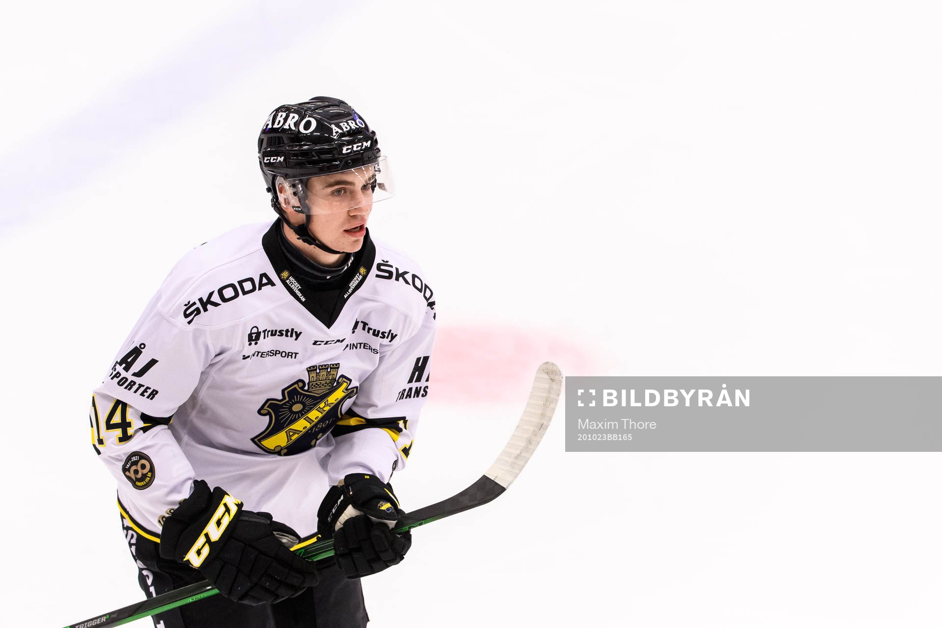 s Isak Salqvist jublar