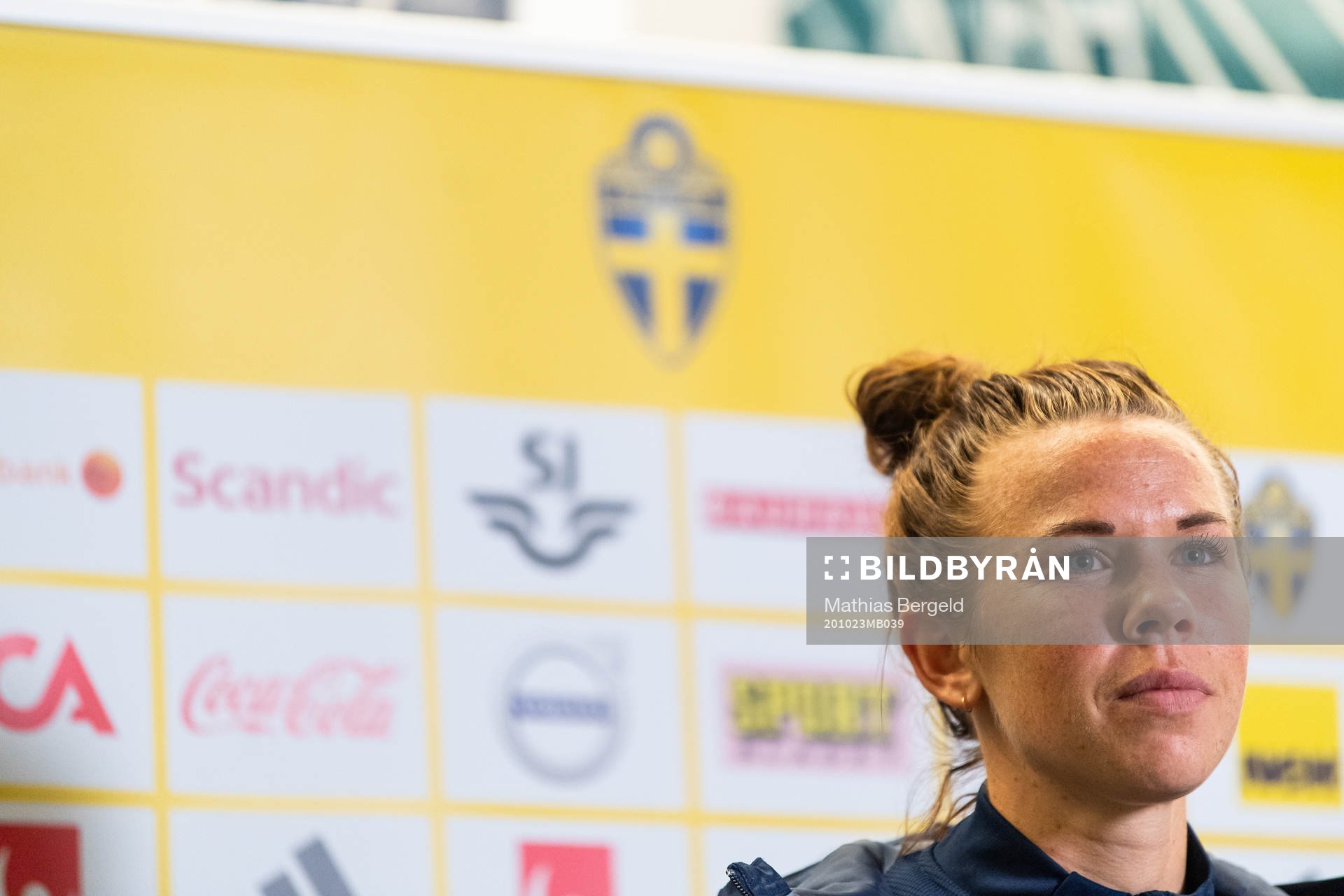 Jessica Samuelsson is interviewed