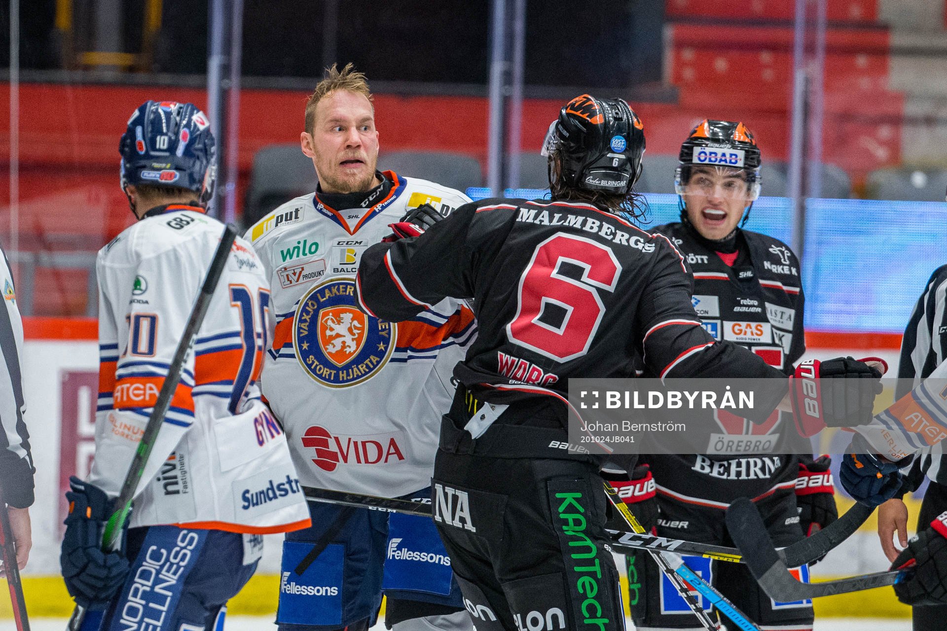 Växjös Ilari Melart i bråk med Örebros Stefan Warg