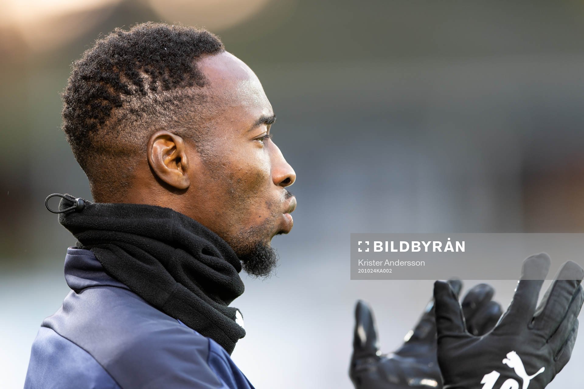 Halmstads Sadat Karim före fotbollsmatchen i Superettan