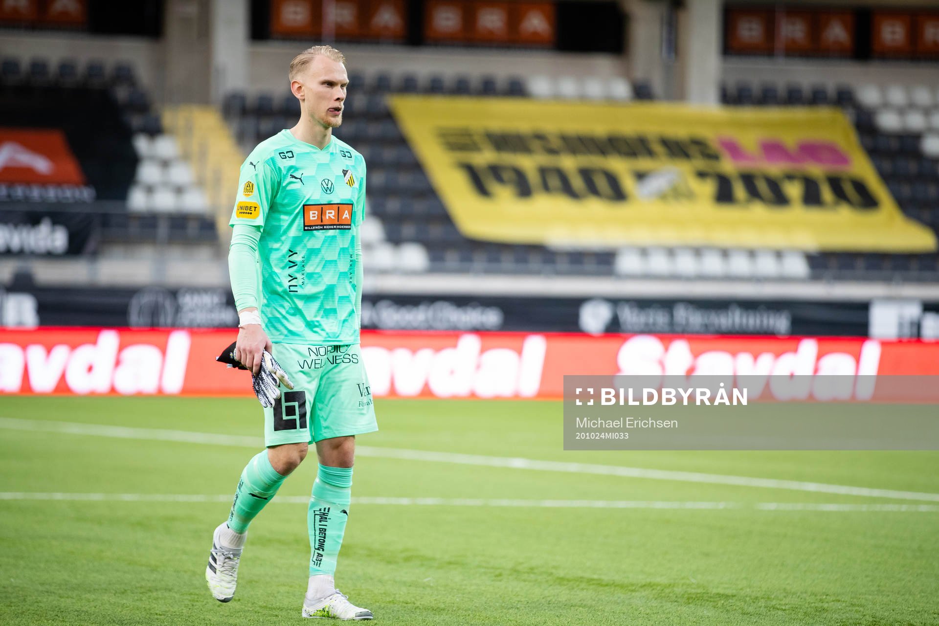 Häckens målvakt Pontus Dahlberg  deppar
