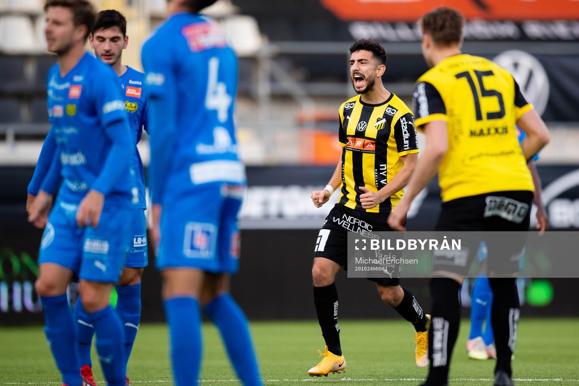 Häckens Daleho Irandust jublar