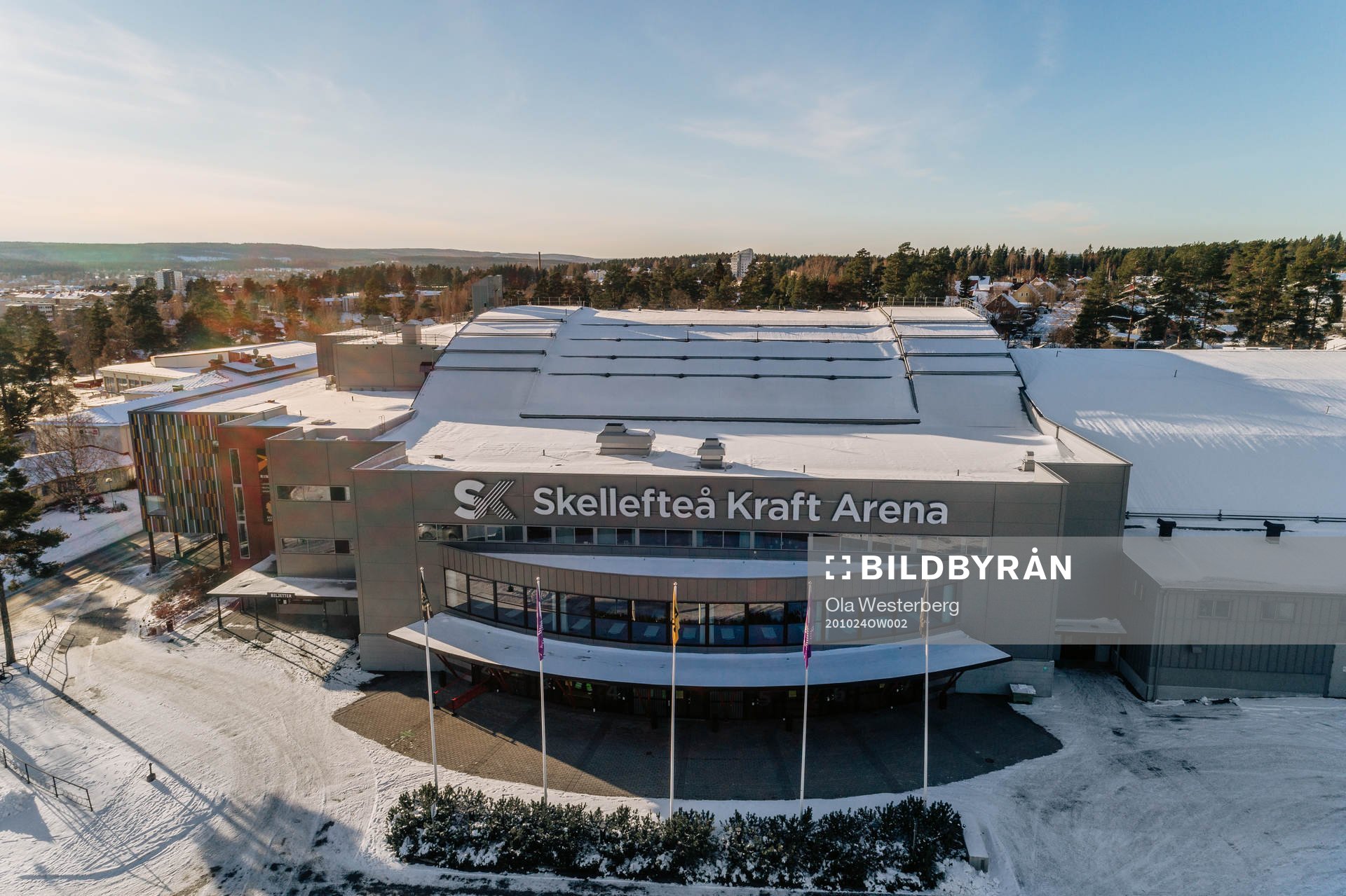 Flygbild över Skellefteå Kraft Arena exteriört före