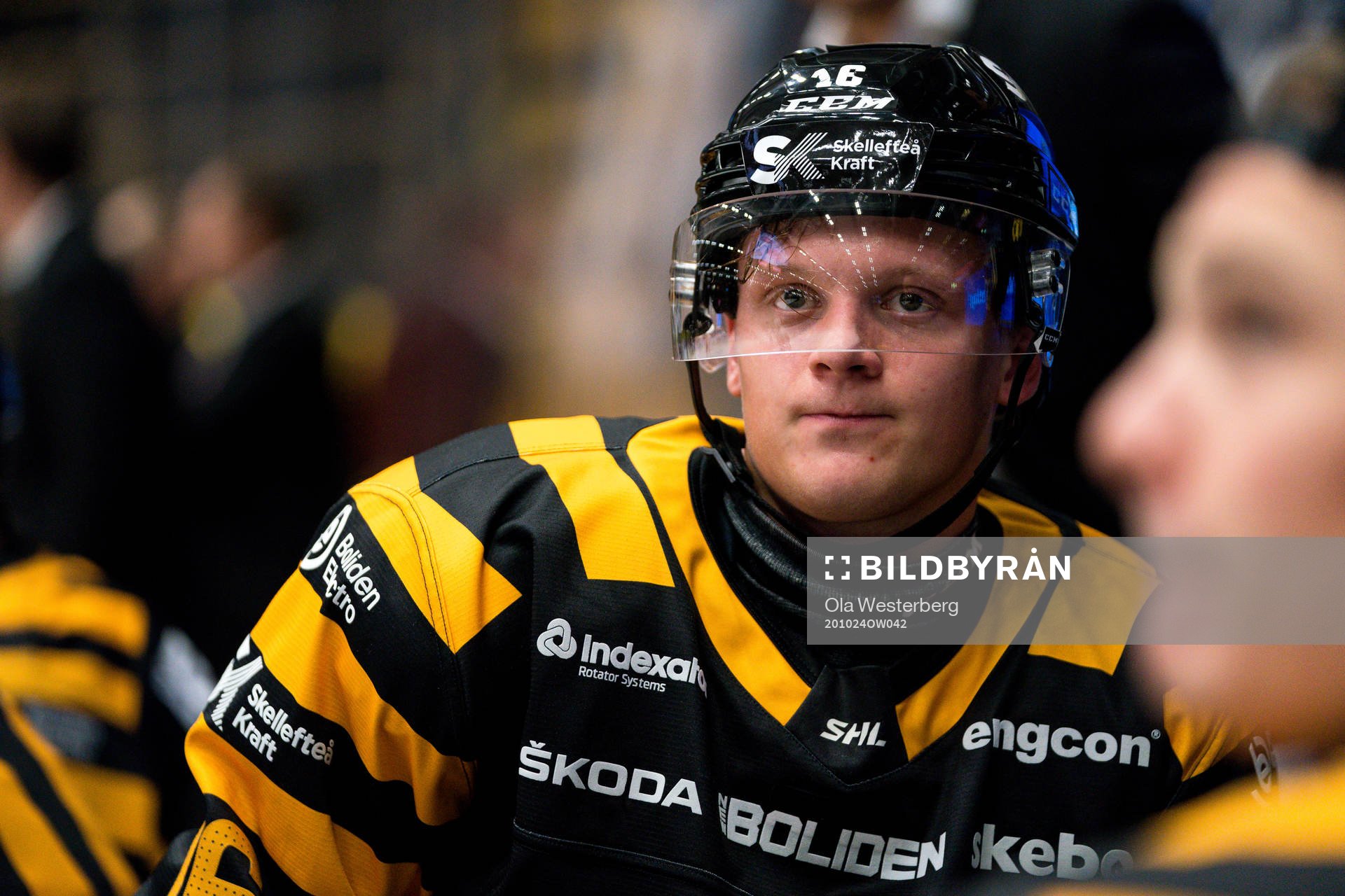 Skellefteås Linus Lindström har ont